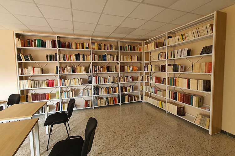 BIBLIOTECA ESEF